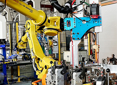 汽車油箱機器人自動焊接工作站成功案例